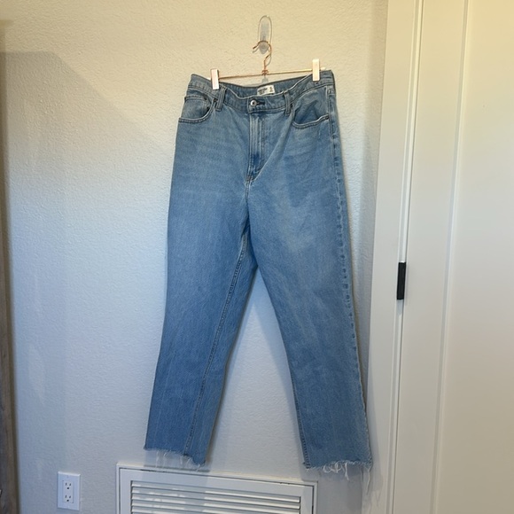 Abercrombie and Fitch the 90s straight ultra high-rise curve love size 31/12S - Picture 1 of 7